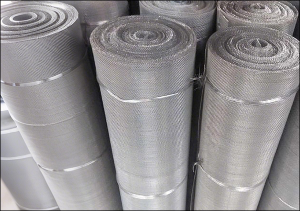 Low Carbon Steel Black Wire Cloth Industrial Use