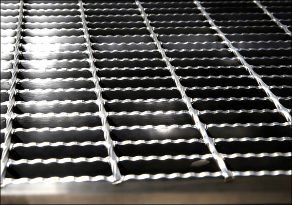 Serrated Flat Bar Steel Grating